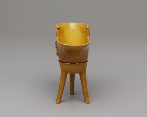 China%2C%20Jiangxi%20province%2C%20Jingdezhen%20kilns%2C%20%3Cb%3E%3Ci%3E%20Brushwasher%20in%20the%20shape%20of%20an%20archaic%20jian%3C%2Fi%3E%3C%2Fb%3E%2C%2019th%20century%2C%20porcelain%20with%20transparent%20glaze%20and%20overglaze%20yellow%20enamel%2C%20Museum%20Purchase%3A%20Funds%20provided%20by%20Margery%20Hoffman%20Smith%2C%20Jack%20Meier%2C%20and%20Mrs.%20Henry%20L.%20Corbett%2C%20Sr.%2C%20public%20domain%2C%2065.46